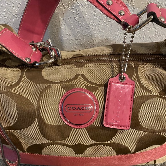 COACH signature stripe hobo shoulder bag - Picture 3 of 11